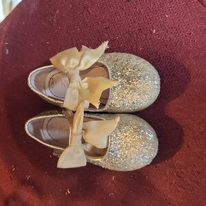 Kids dress shoes